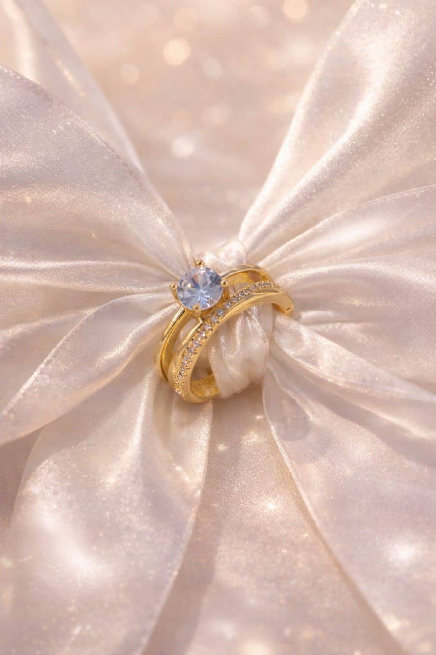 Éclat Solitaire Ring