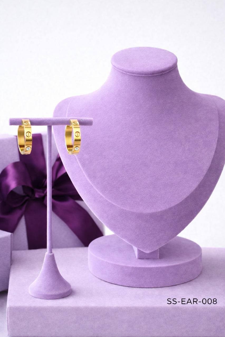 Amour Signature Hoops